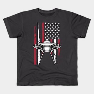 Aliens with a flag Kids T-Shirt